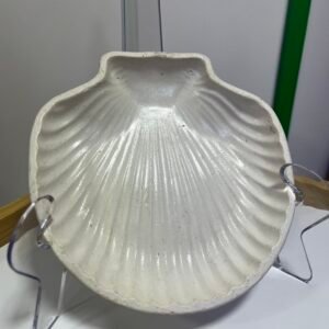 Plato decorativo en forma de concha