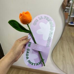 Flor tulipan naranja