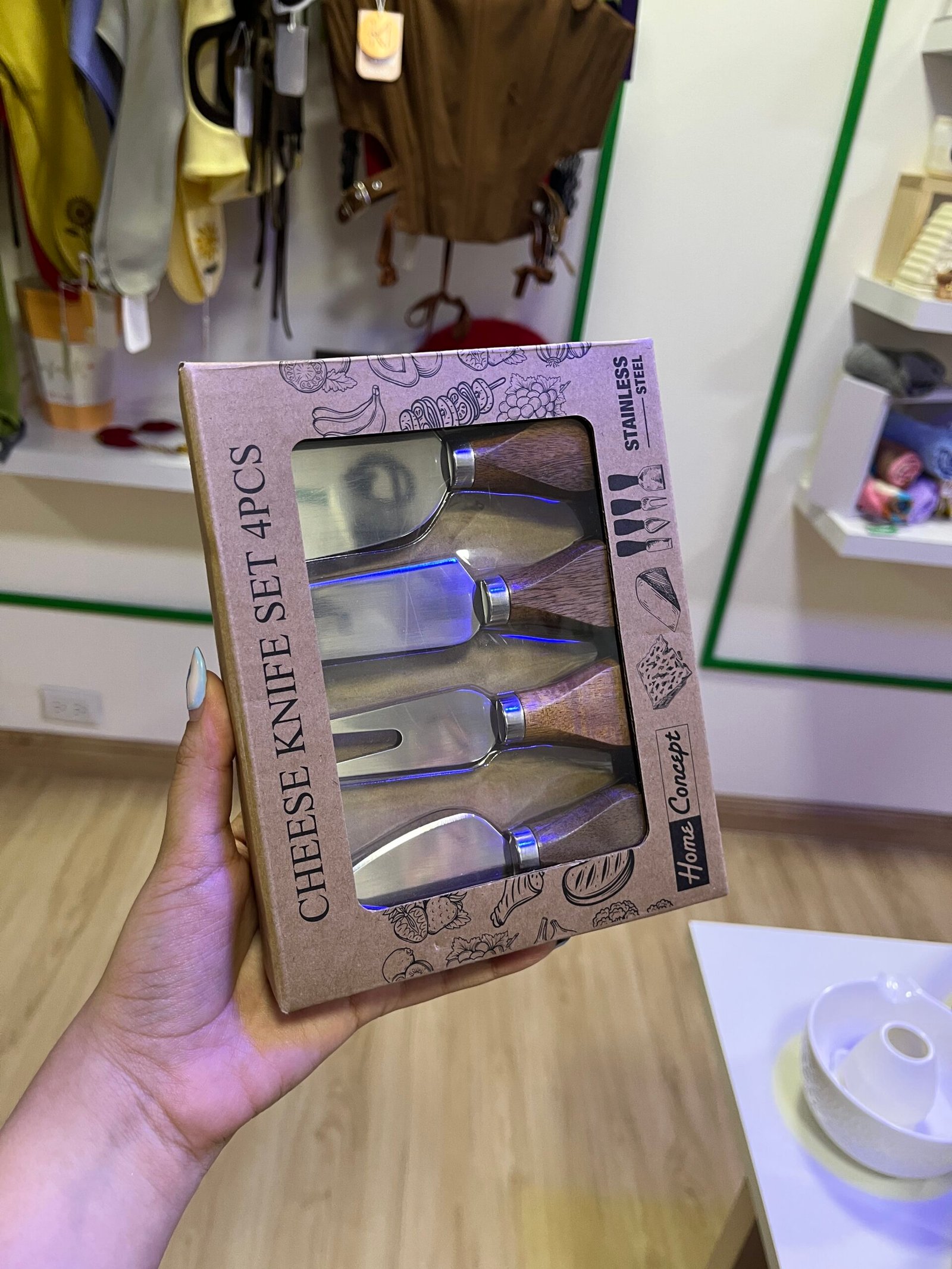 dh000067 0.jpg dh000067 0.jpg