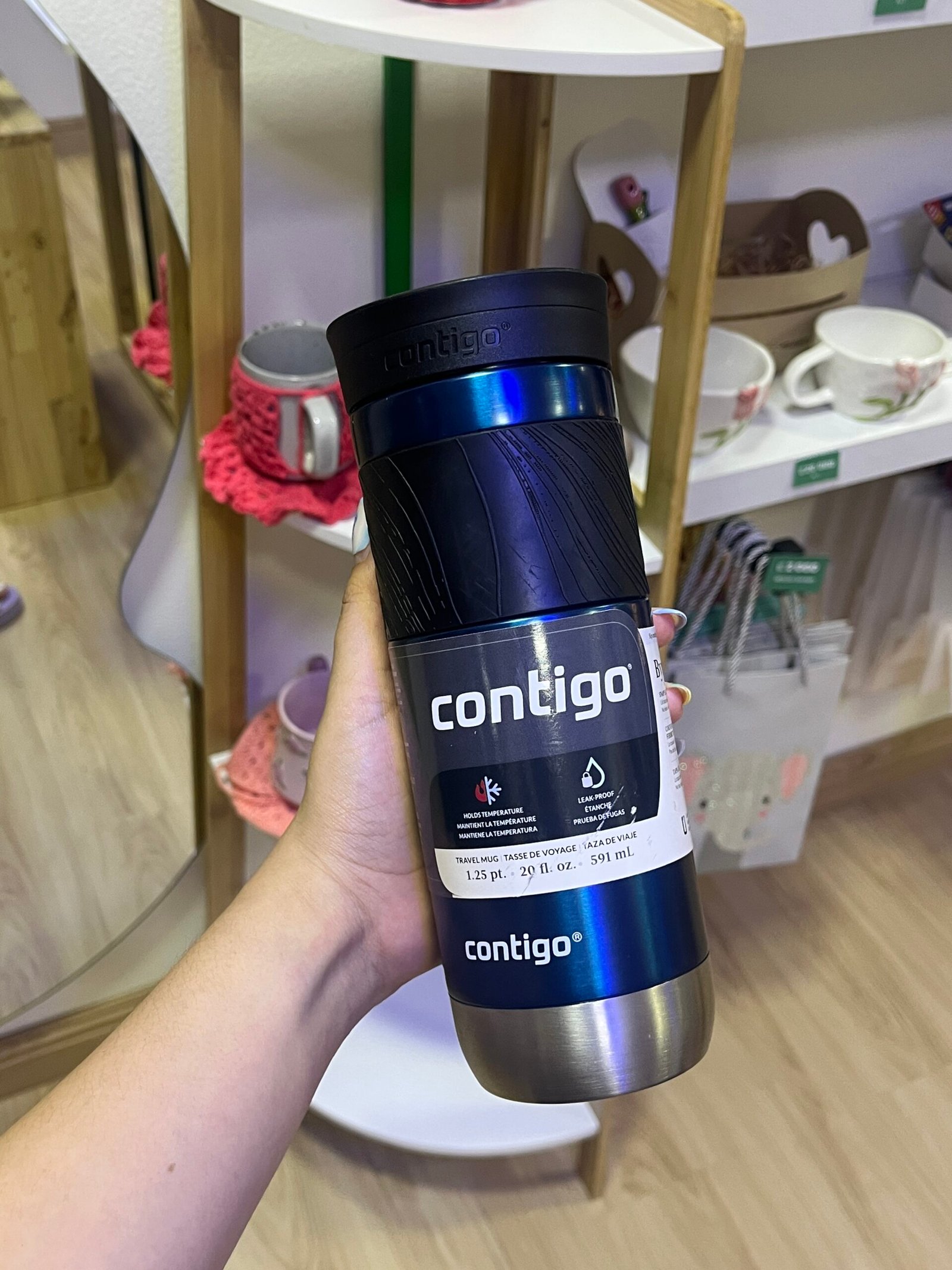 th000109 0.jpg th000109 0.jpg