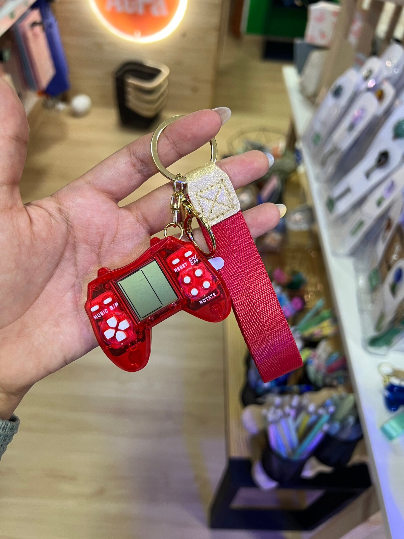 llh00107 0.jpg llh00107 0.jpg