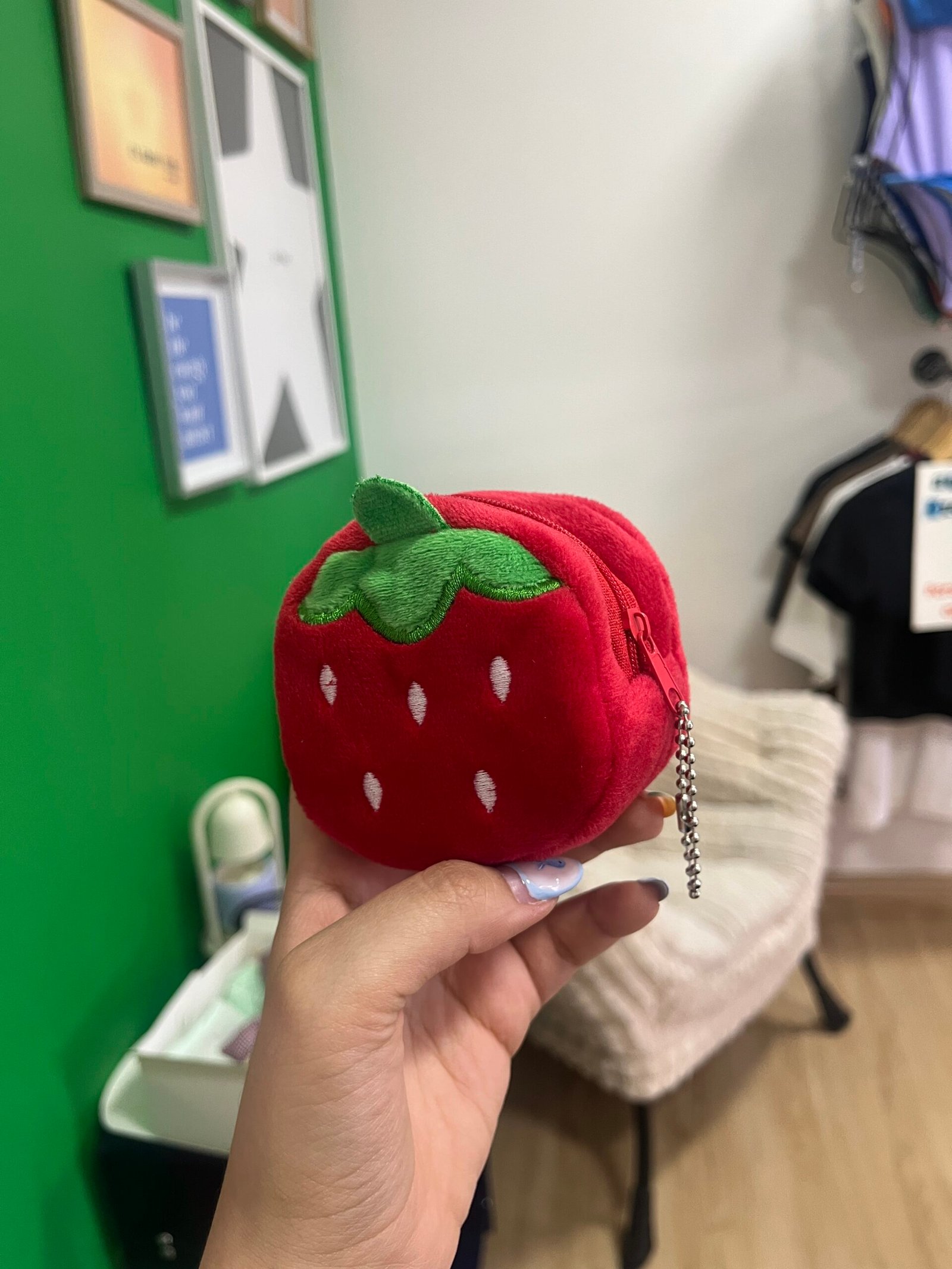 mnh00001 0.jpg mnh00001 0.jpg