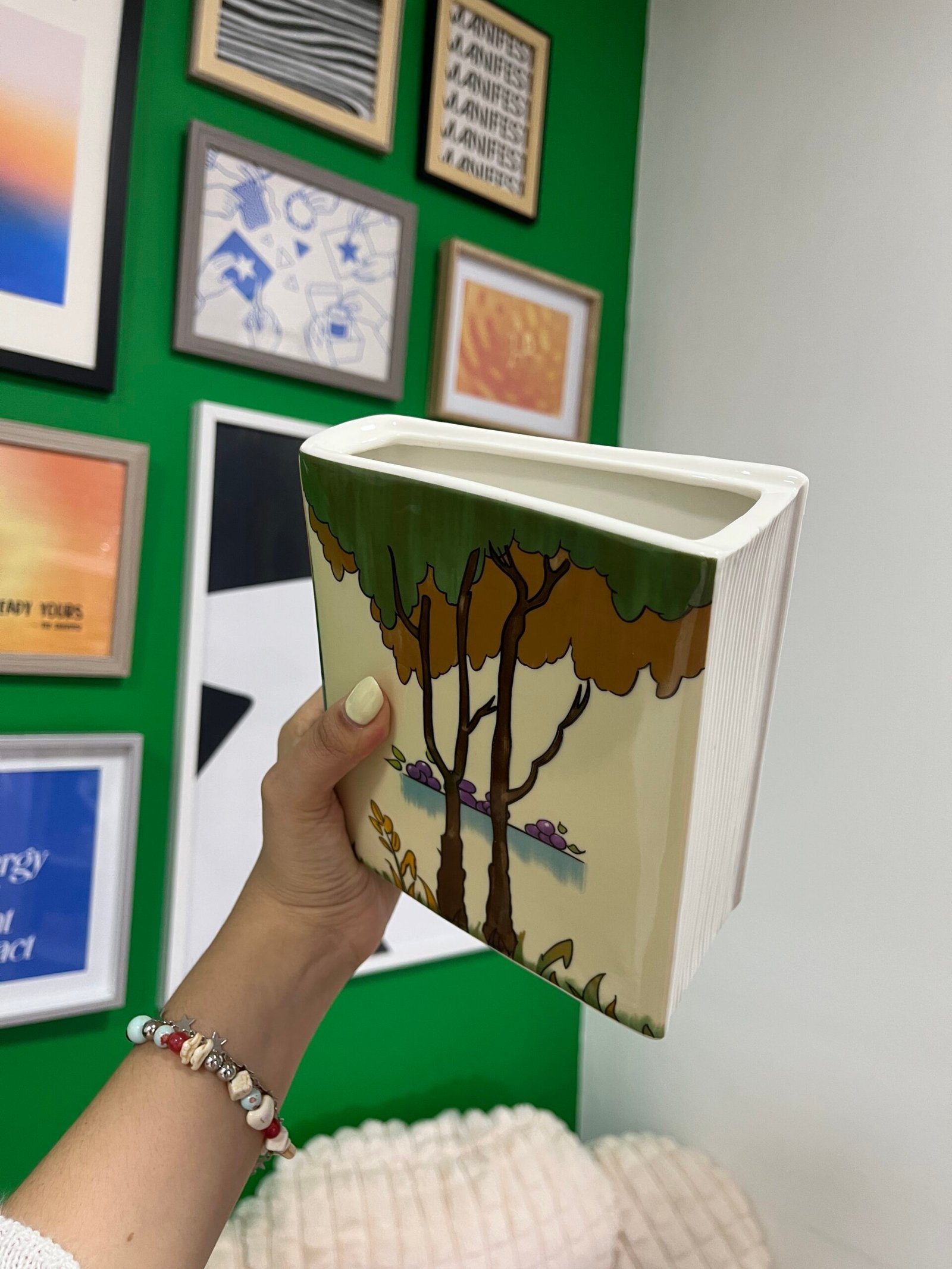 dh000078 0.jpg dh000078 0.jpg