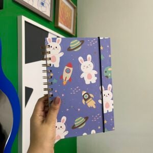 Libreta conejos y espacio