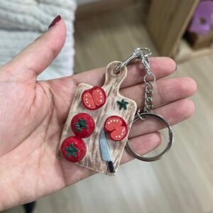 Llavero tabla de picar tomate