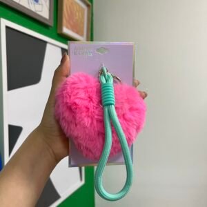 Llavero corazon rosado con colgante para celular